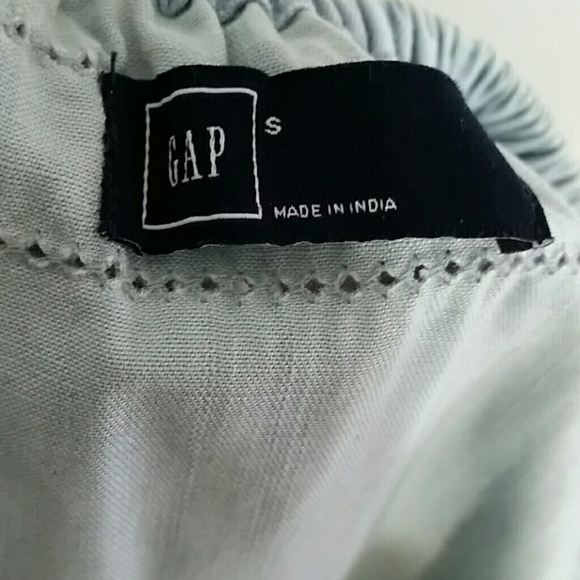 Gap off the shoulder top - Picture 6 of 7